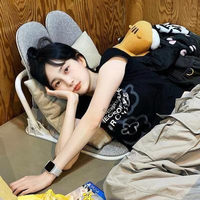 自由第一日